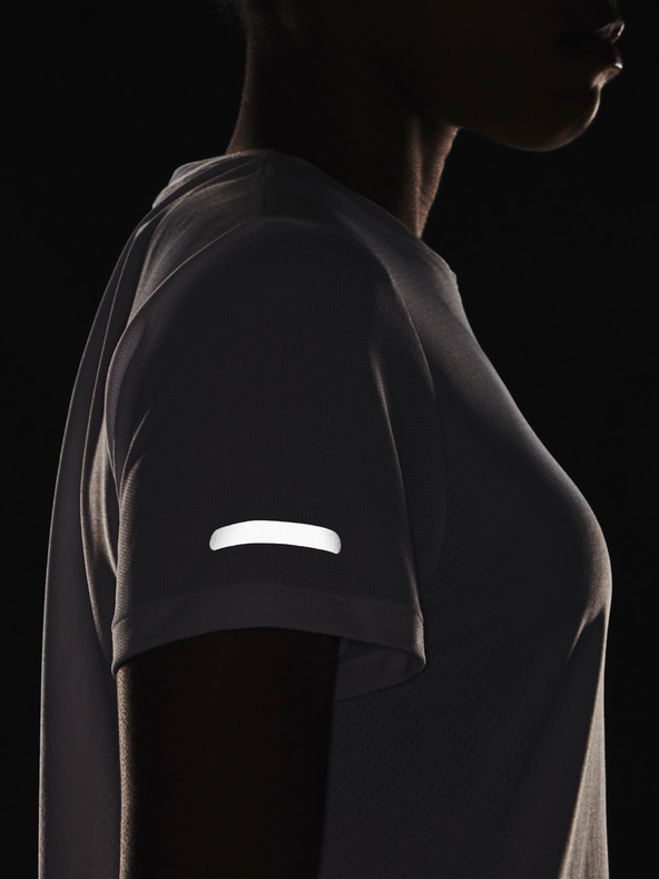 Under Armour Γυναικείο μπλουζάκι Under Armour UA Seamless Stride SS