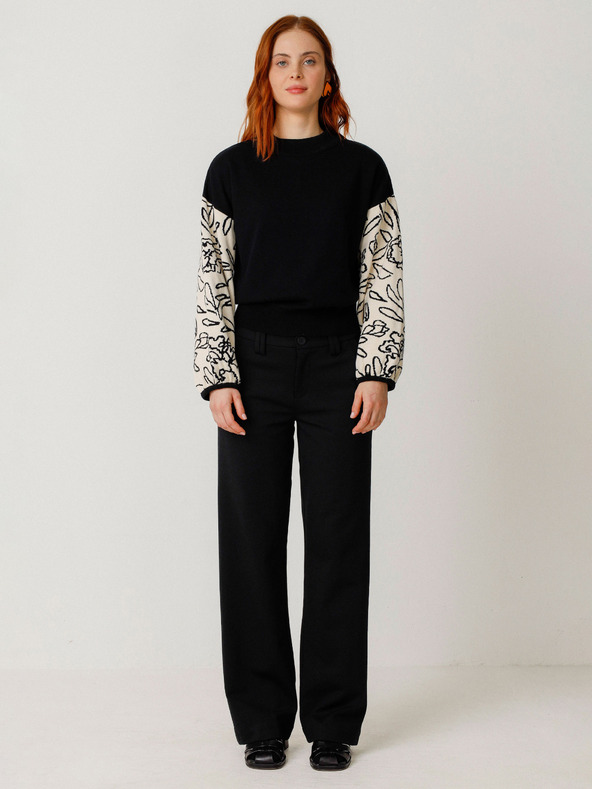 SKFK SKFK Suéter Aitza Γυναικείο πουλόβερ σε κρεμ και μαύρο χρώμα