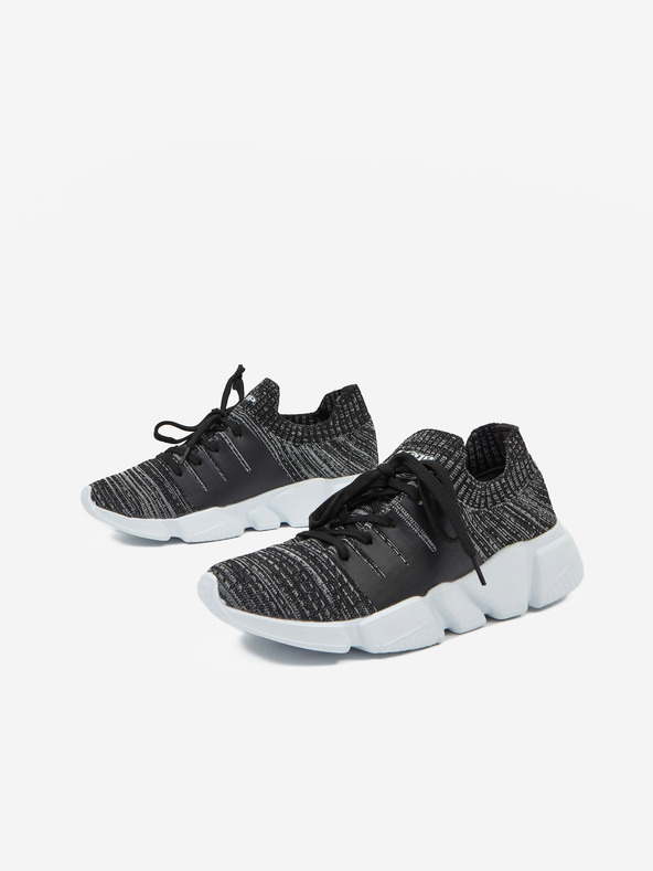 Loap Μαύρα γυναικεία πάνινα παπούτσια LOAP μαύρου χρώματος