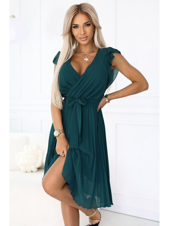 numoco 374-8 POLINA Πλισέ φόρεμα με ντεκολτέ και βολάν - πράσινο