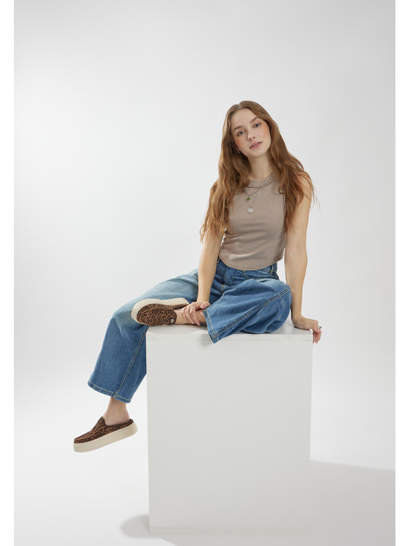 Hey Dude Γυναικείες παντόφλες πλατφόρμας με λεοπάρ μοτίβο Hey Dude